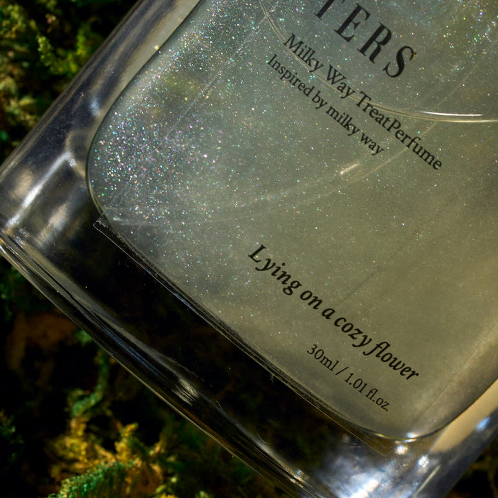 TERS Milky Way Treat Perfume Lying on a Cozy Flower - Naisture