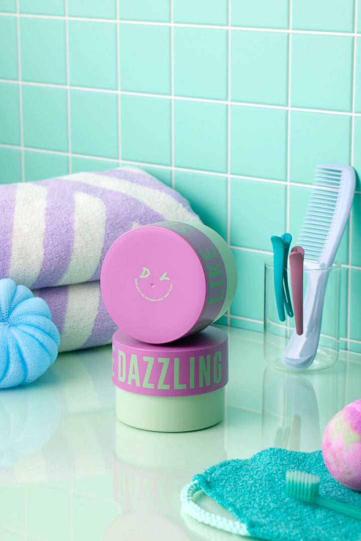 Dear Doer Dazzling Body Scrub - Naisture