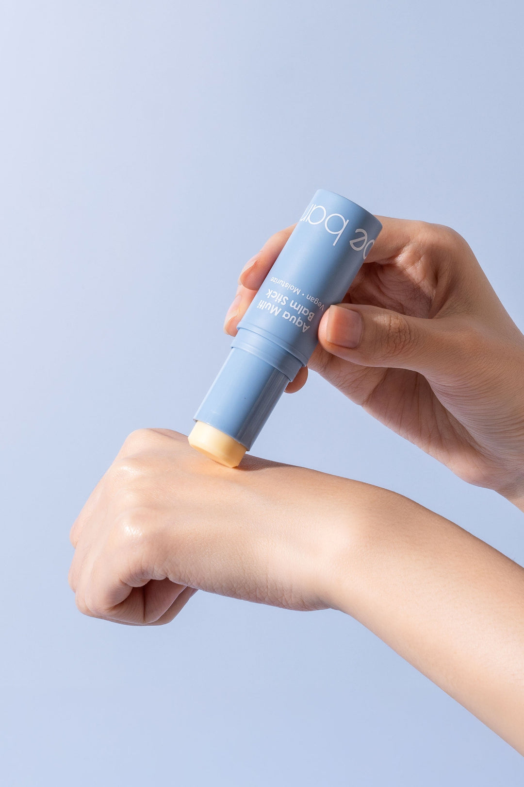The Must-Have Glass Skin Magic Wand: Your Skin’s New BFF!